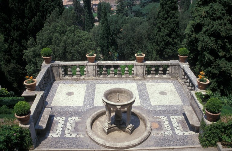 Entrance loggia